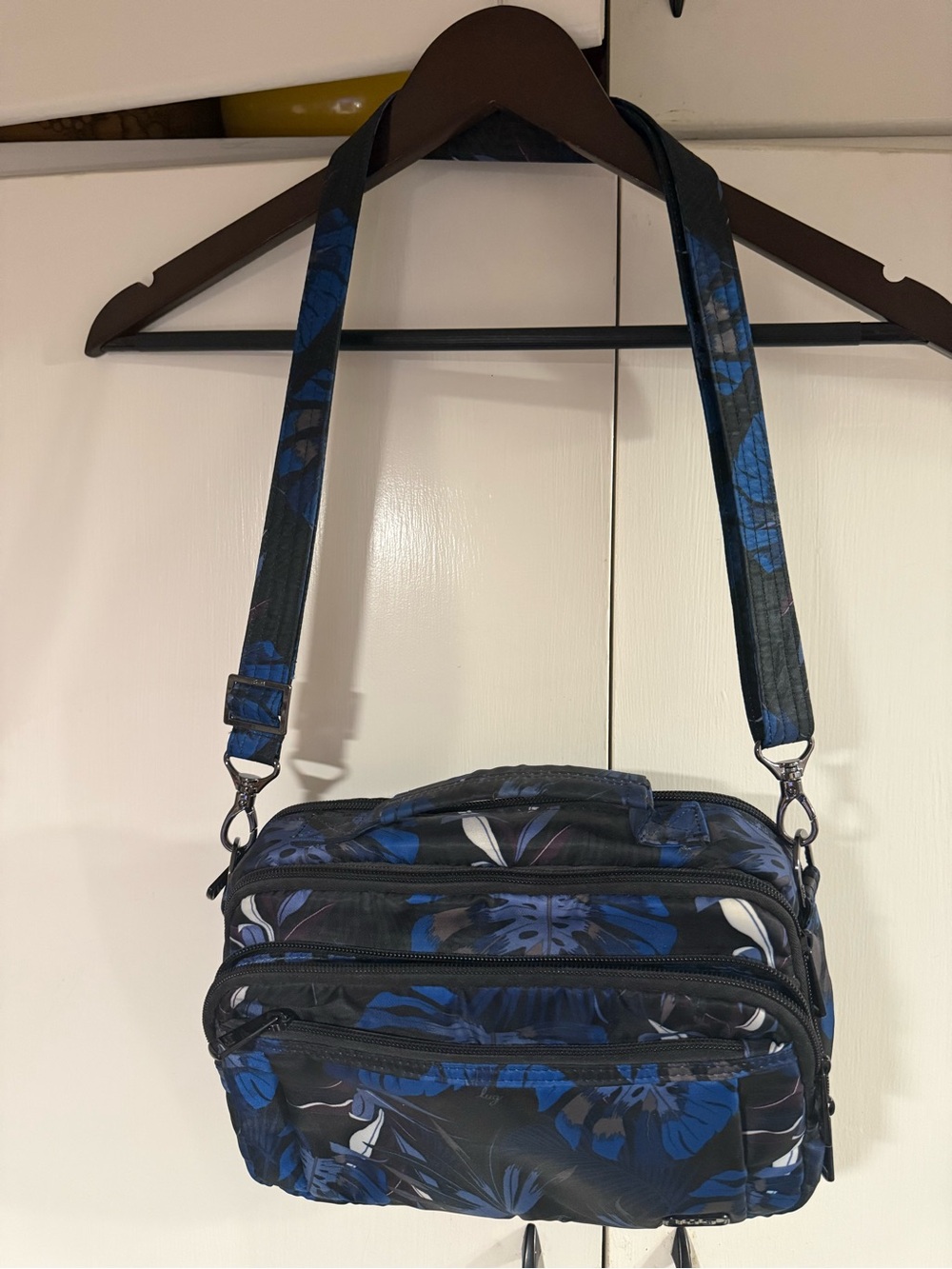 Lug Scoop Crossbody Bag Botana Blue Tropical Palm Top Handle RFID Wallet
